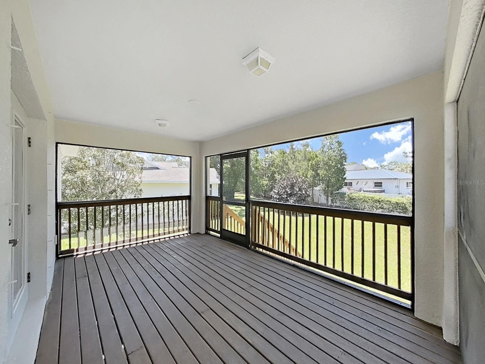 1025 LAKE AVOCA PLACE — photo 41 of 71