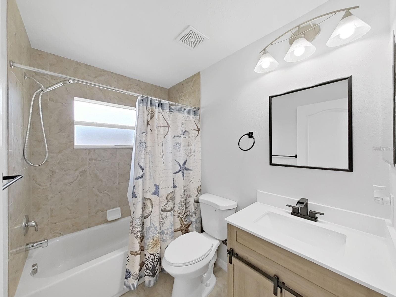 1025 LAKE AVOCA PLACE — photo 36 of 71