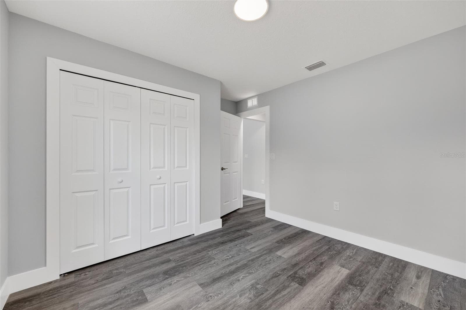 498 MARION OAKS TRAIL — photo 17 of 26