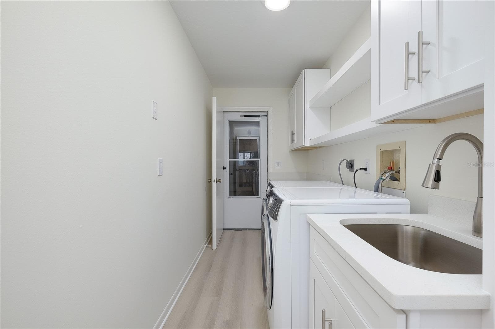 5617 EVERGREEN DR — photo 42 of 56