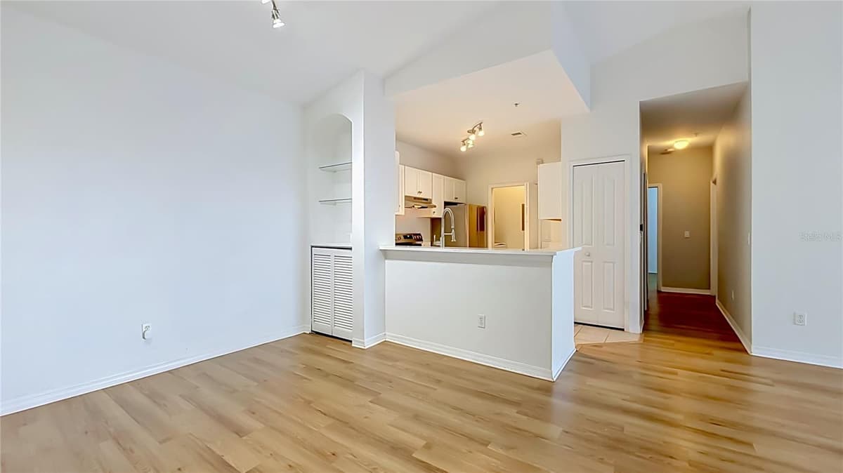 2615 MAITLAND CROSSING WAY — photo 8 of 40