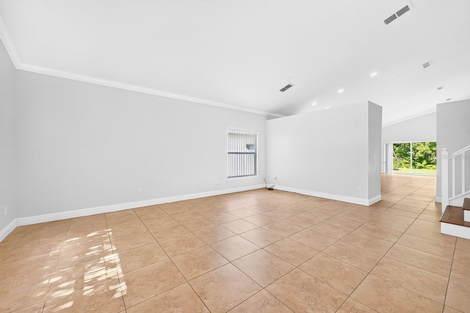 403 CAREY WAY — photo 30 of 35