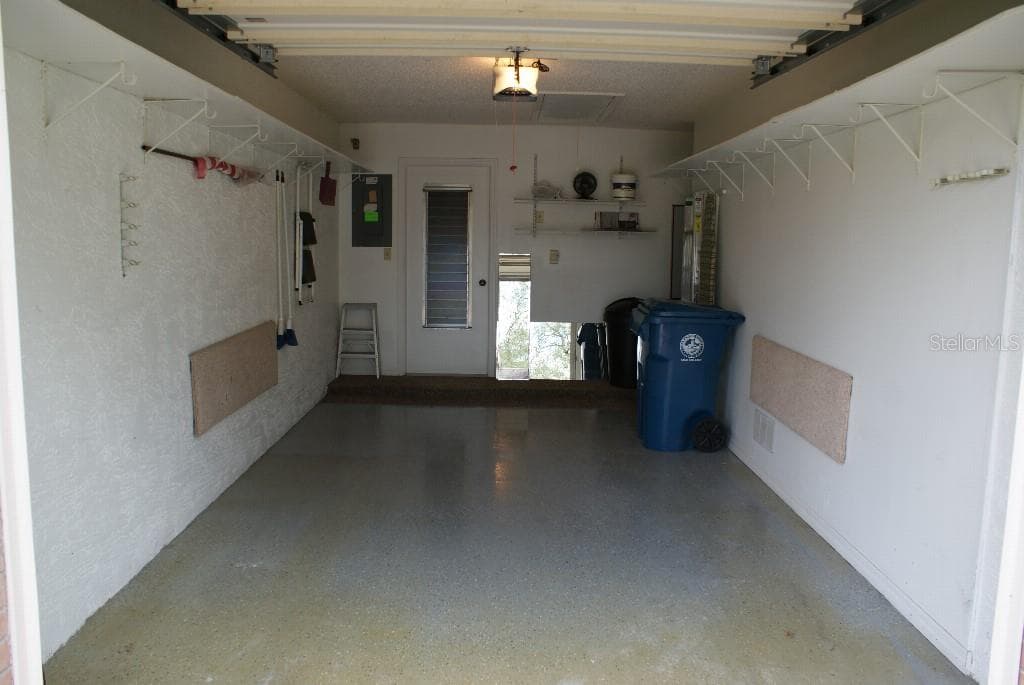7445 CRESTWOOD DRIVE — photo 33 of 44