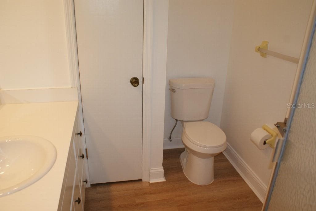 7445 CRESTWOOD DRIVE — photo 25 of 44
