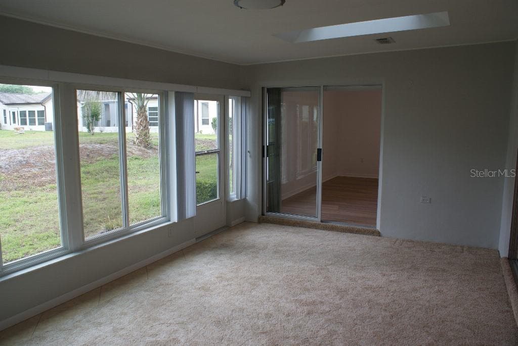 7445 CRESTWOOD DRIVE — photo 11 of 44