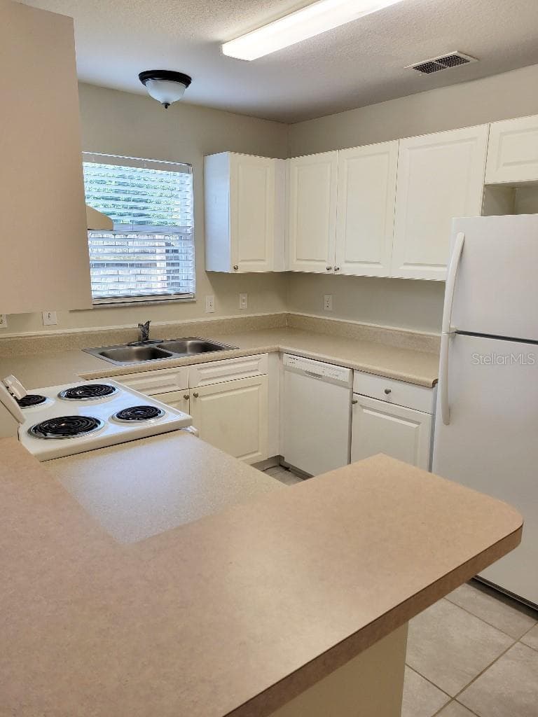 1431 19TH STREET — photo 8 of 17