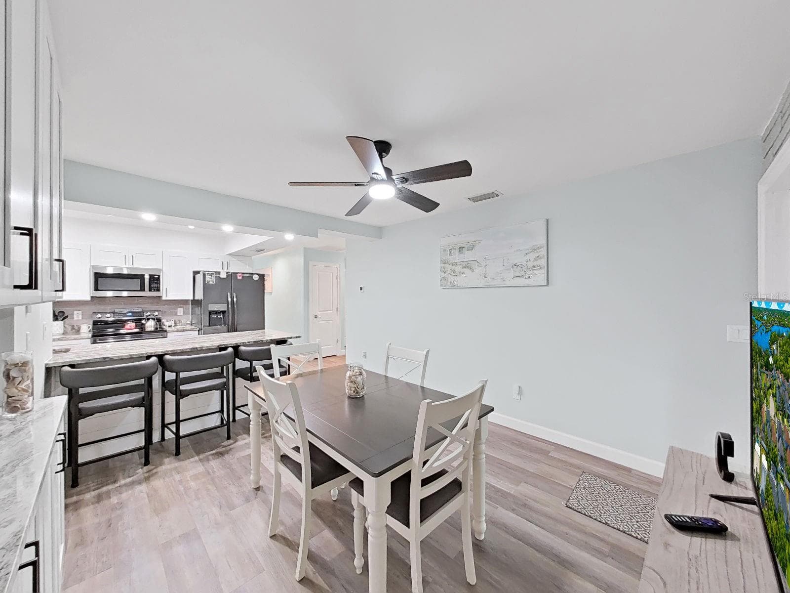1004 PENINSULA AVENUE — photo 33 of 44