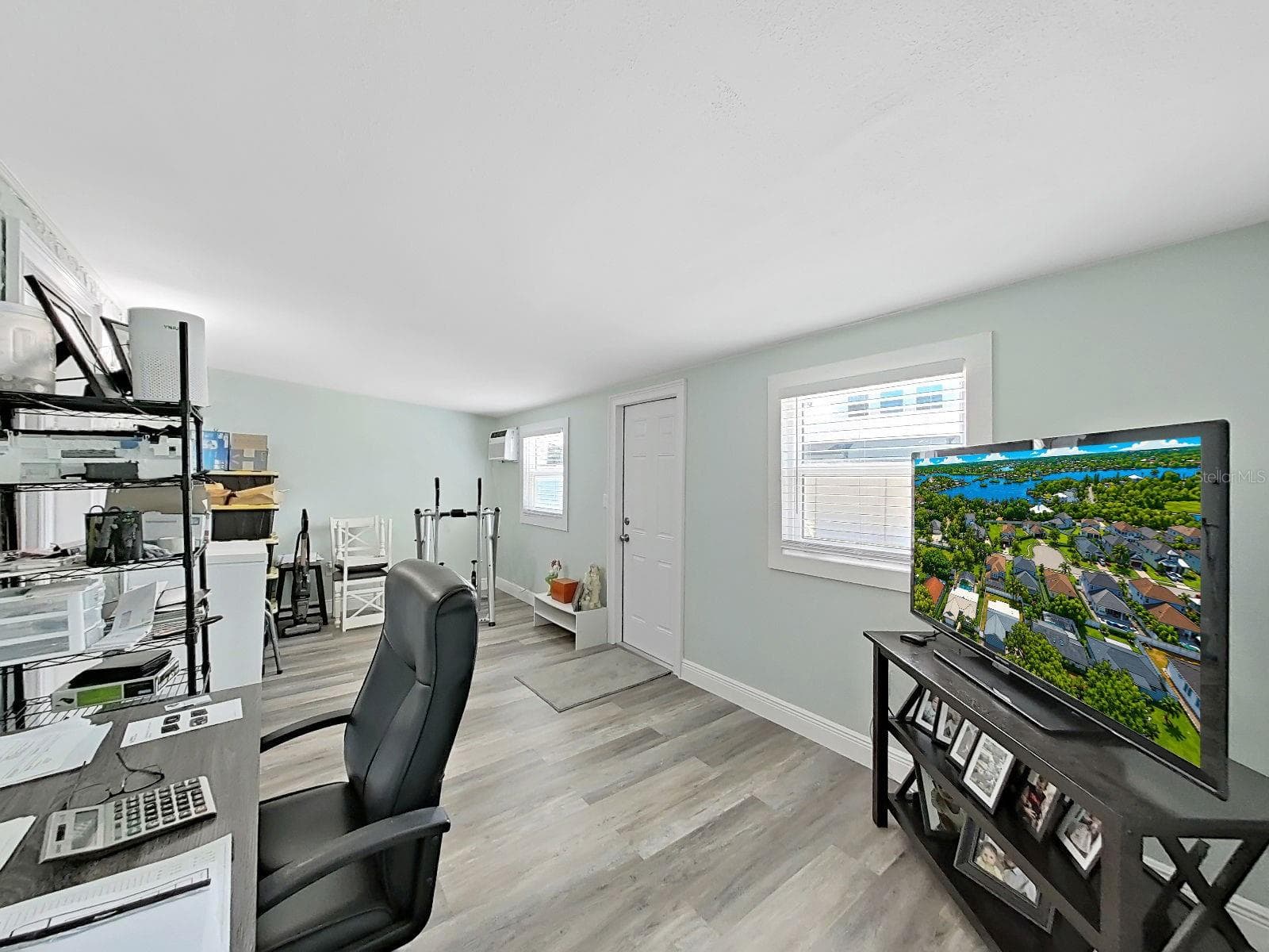1004 PENINSULA AVENUE — photo 43 of 44