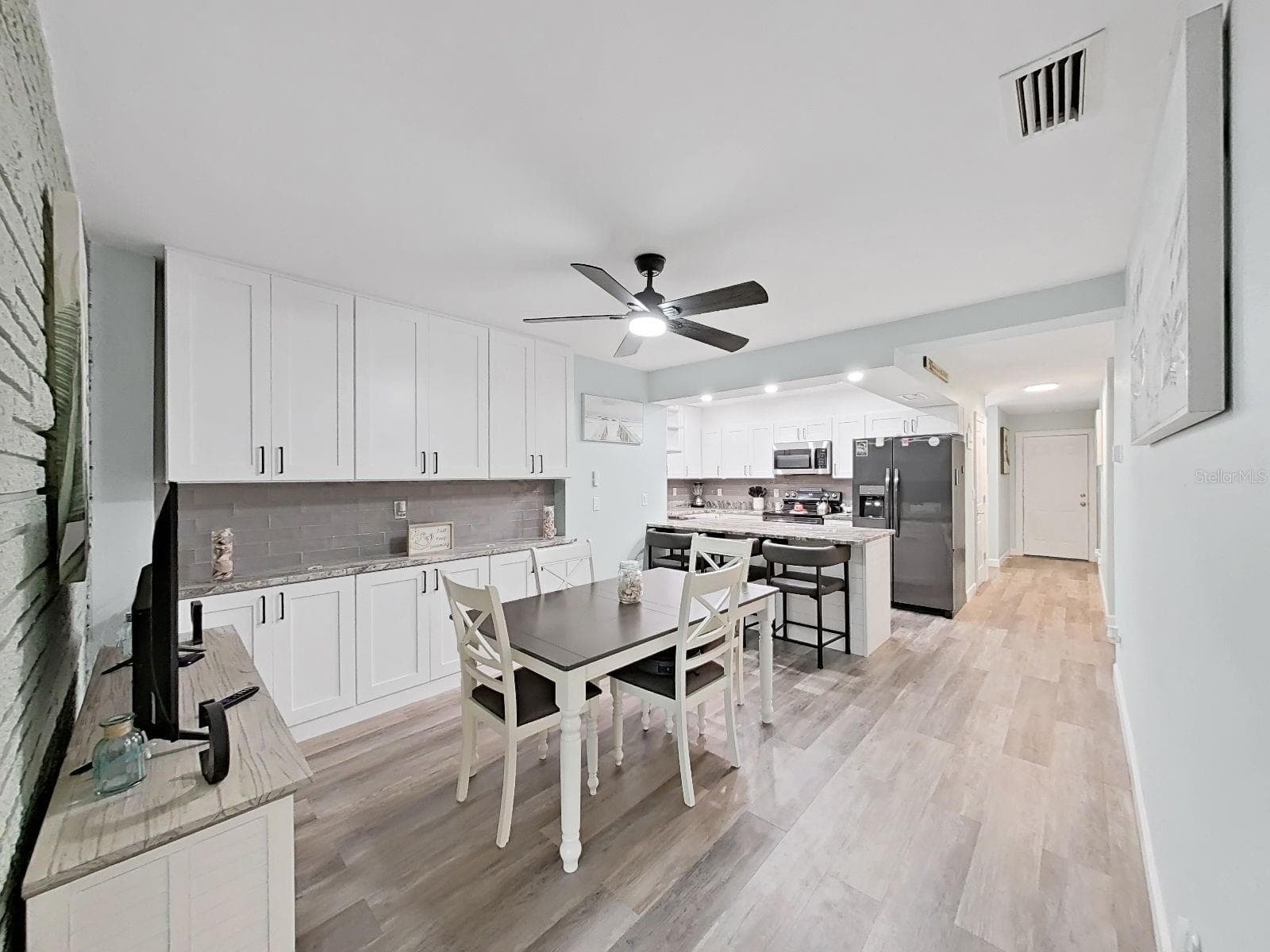 1004 PENINSULA AVENUE — photo 30 of 44