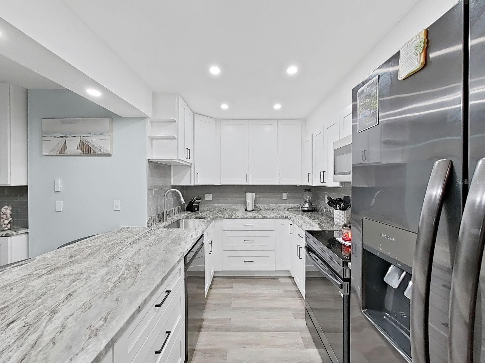 1004 PENINSULA AVENUE — photo 24 of 44