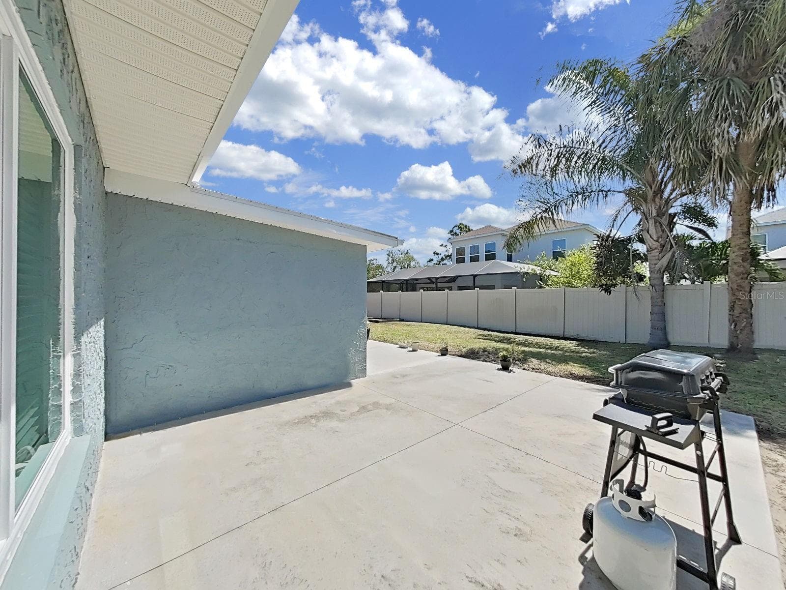 1004 PENINSULA AVENUE — photo 7 of 44