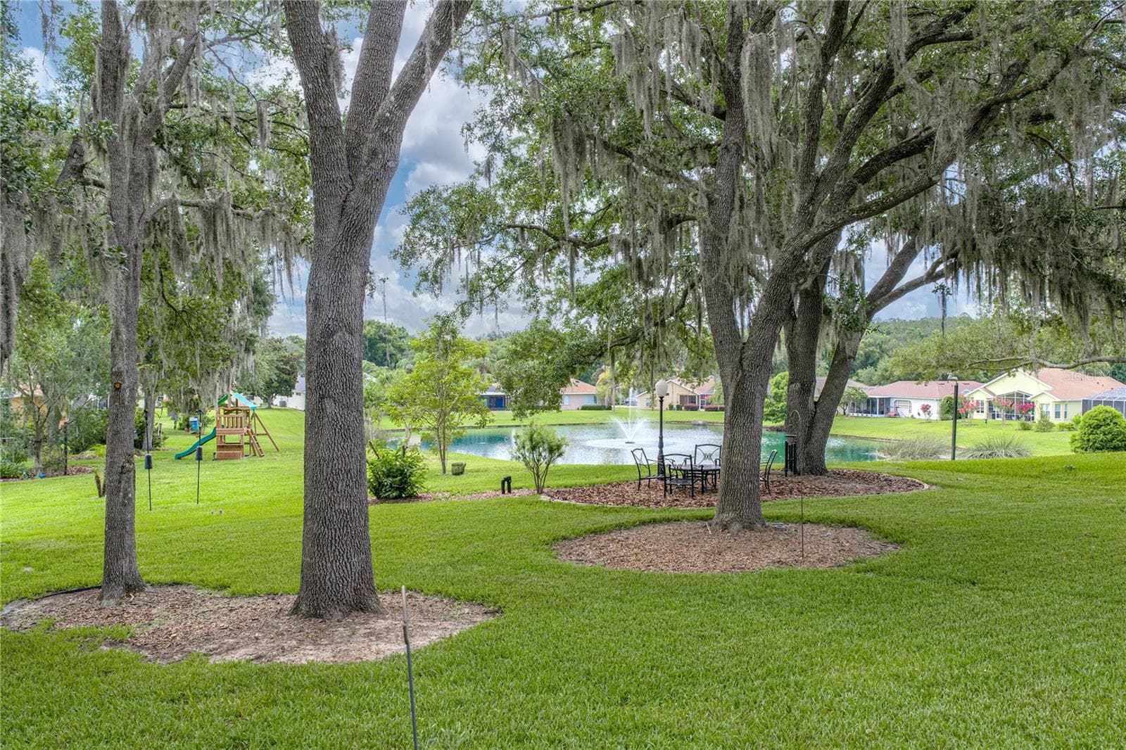 12215 WOODLANDS CIRCLE — photo 48 of 65