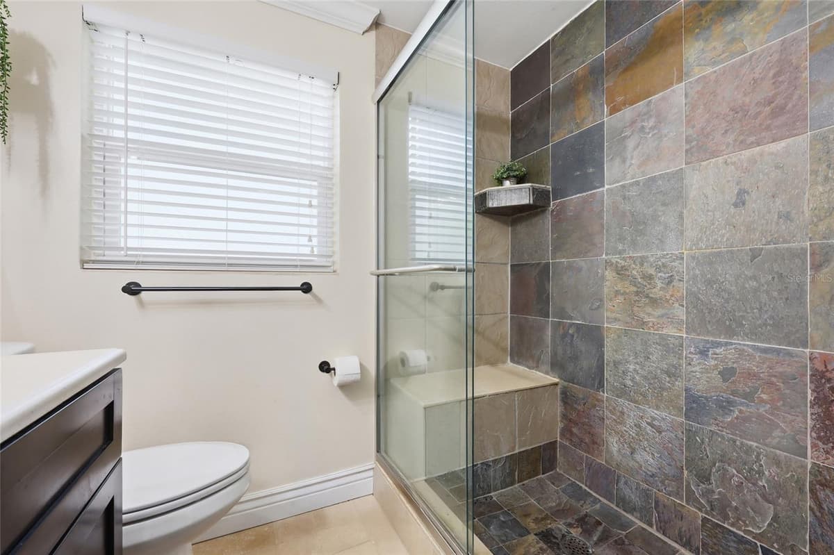 5120 MORTIER AVENUE — photo 32 of 47