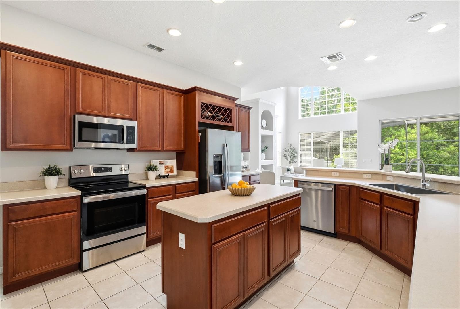 2555 SAND ARBOR CIRCLE — photo 14 of 44