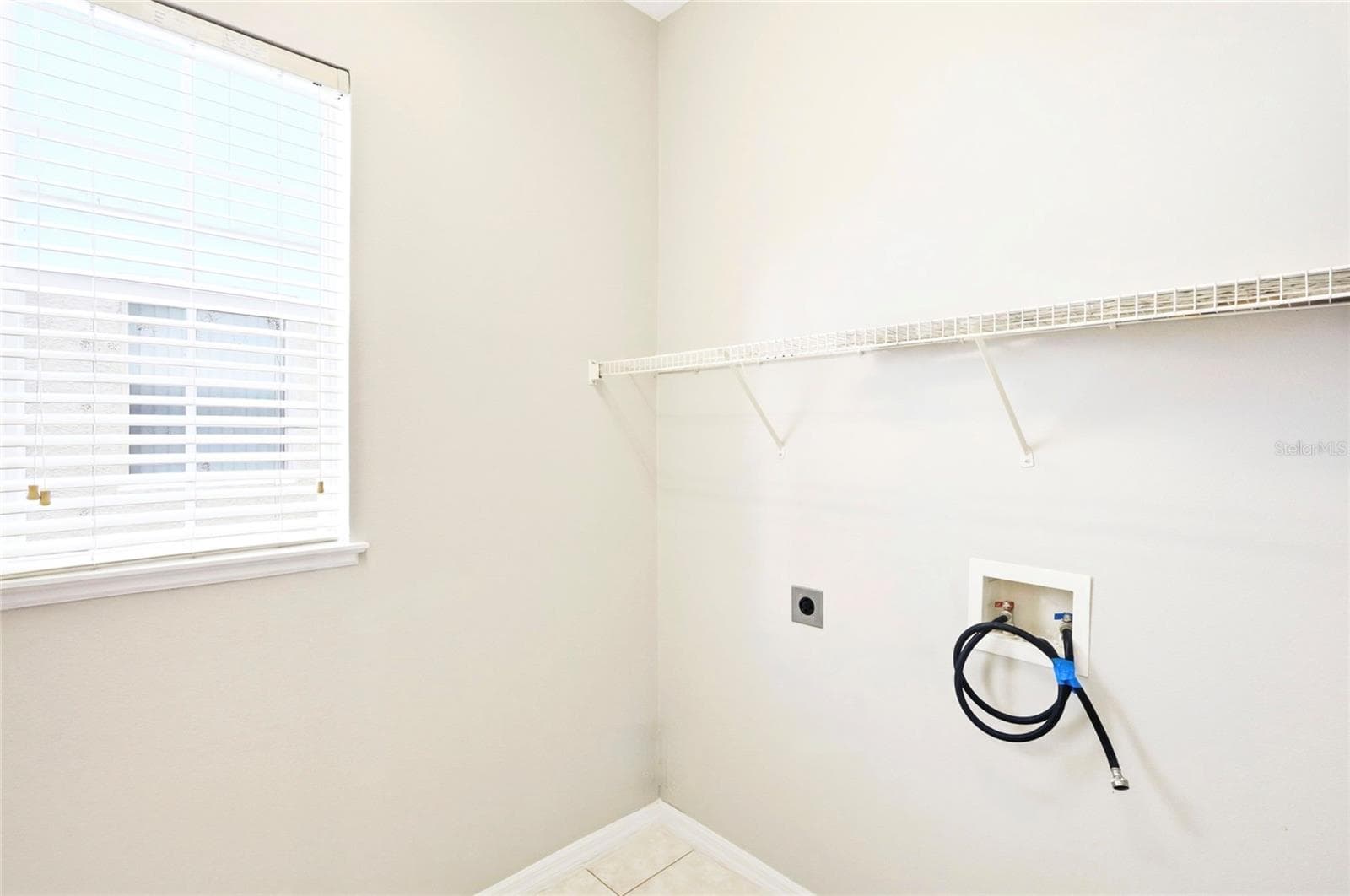 2555 SAND ARBOR CIRCLE — photo 22 of 44