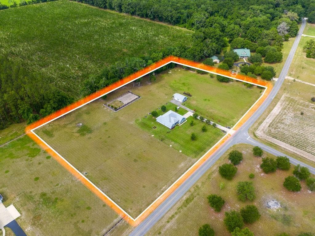 733 MARYNIK DRIVE — photo 42 of 46