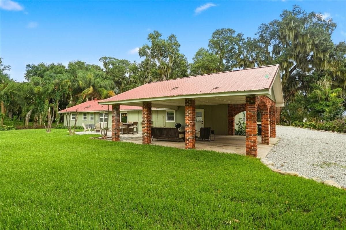 2072 LAKE ARIANA BOULEVARD — photo 43 of 49