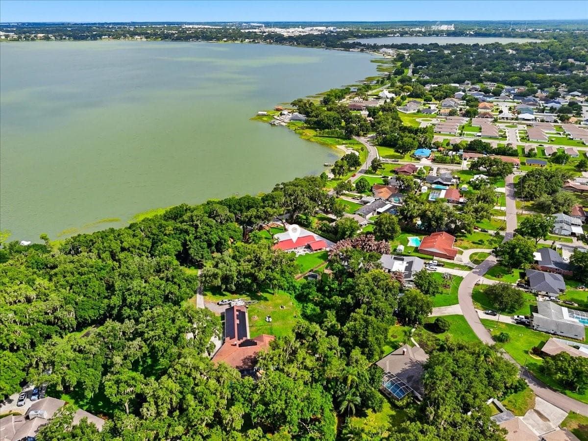 2072 LAKE ARIANA BOULEVARD — photo 46 of 49
