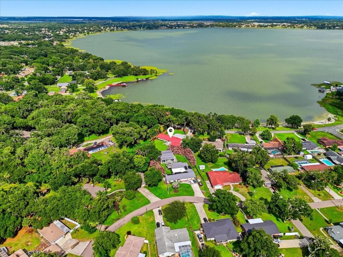 2072 LAKE ARIANA BOULEVARD — photo 45 of 49