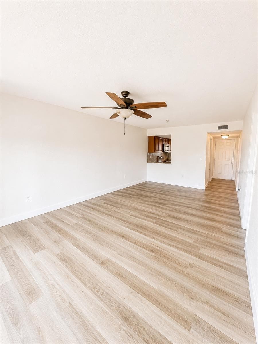 1054 LOTUS COVE COURT — photo 11 of 54