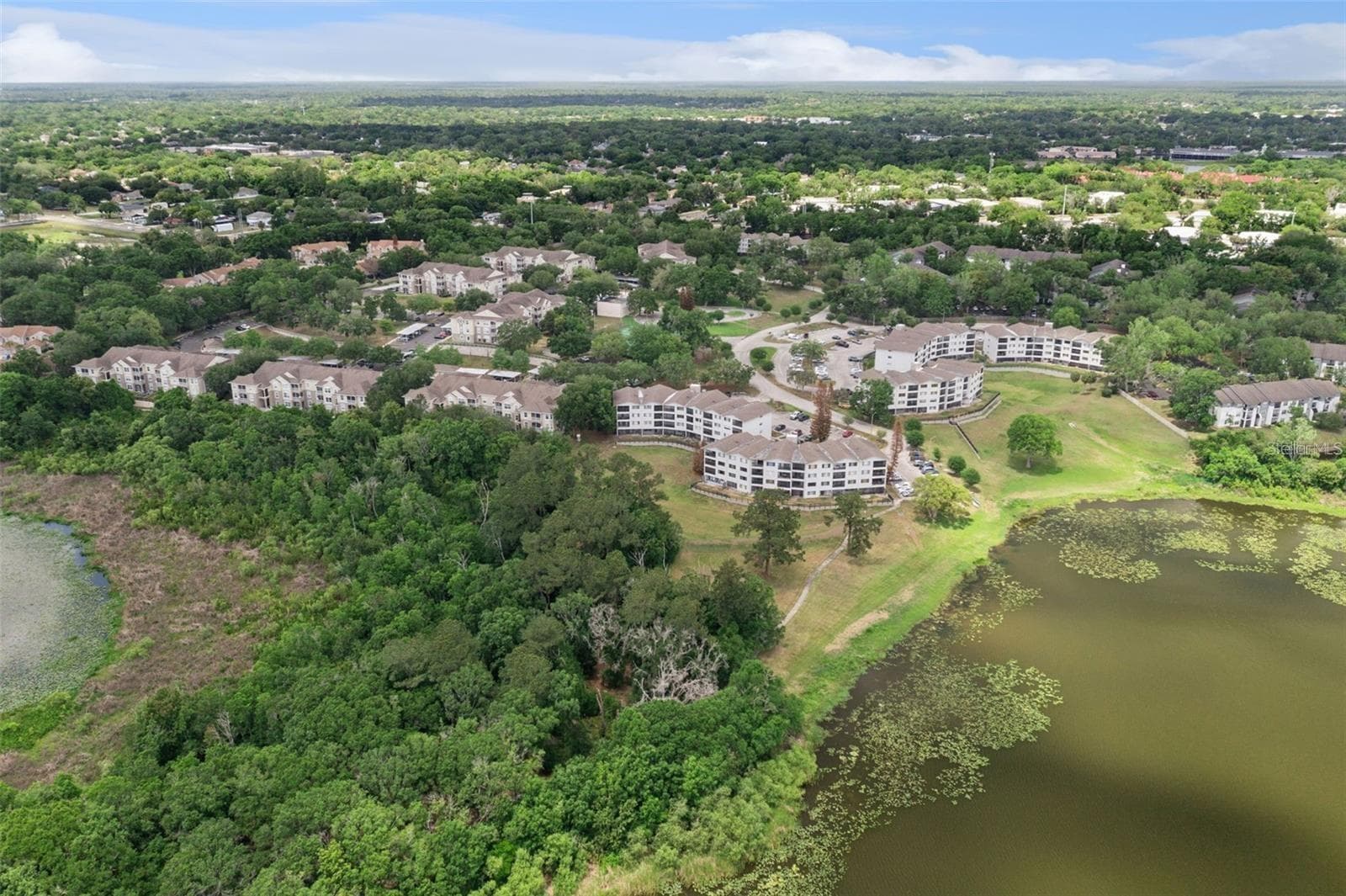 1054 LOTUS COVE COURT — photo 43 of 54