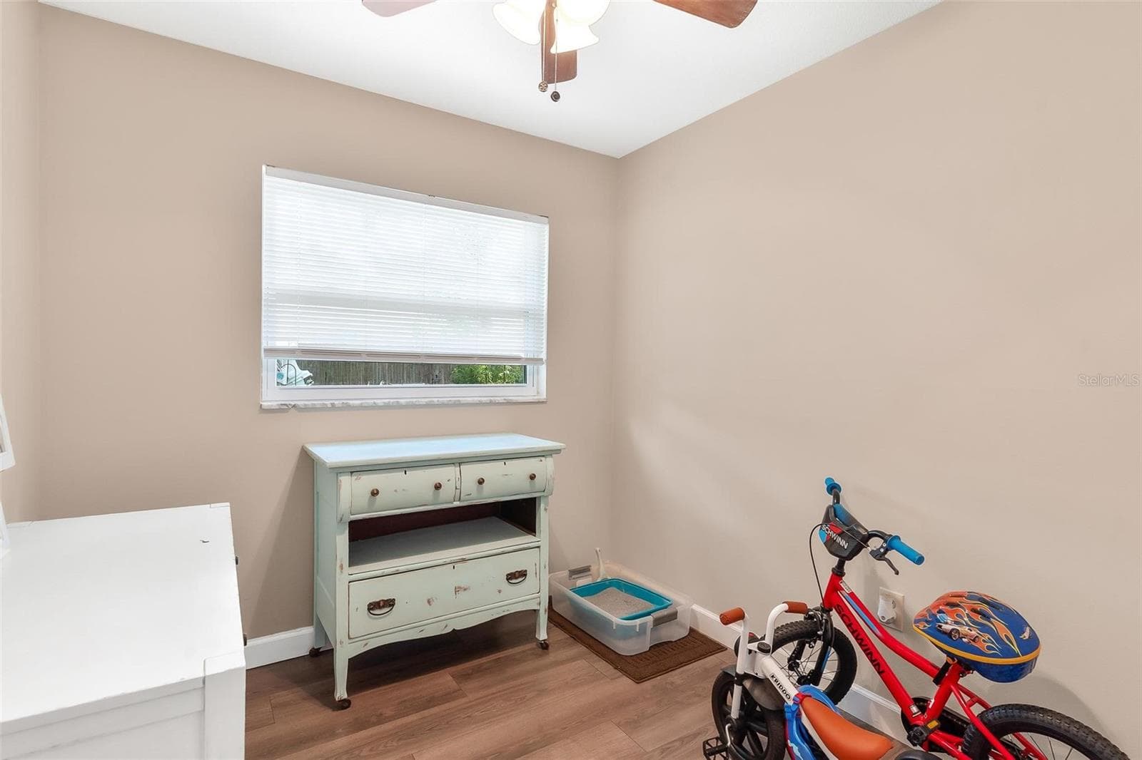 709 CINDY AVENUE — photo 25 of 33