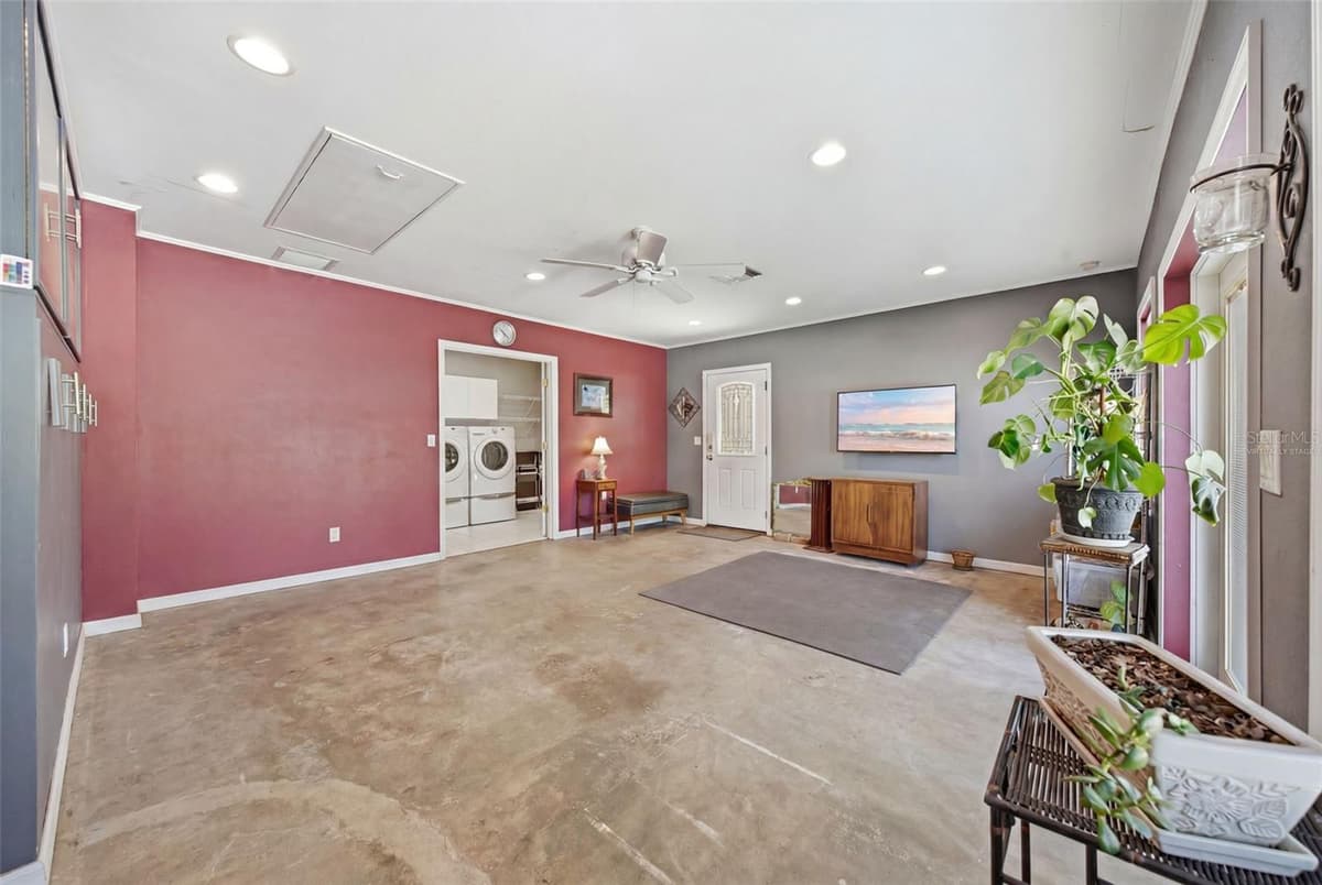 4305 89TH STREET — photo 38 of 38