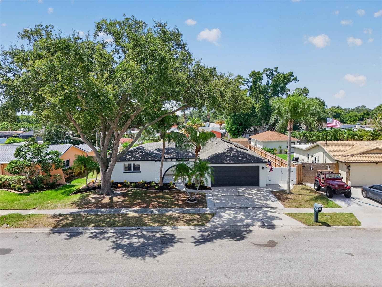 12114 RHONDA TERRACE — photo 3 of 46