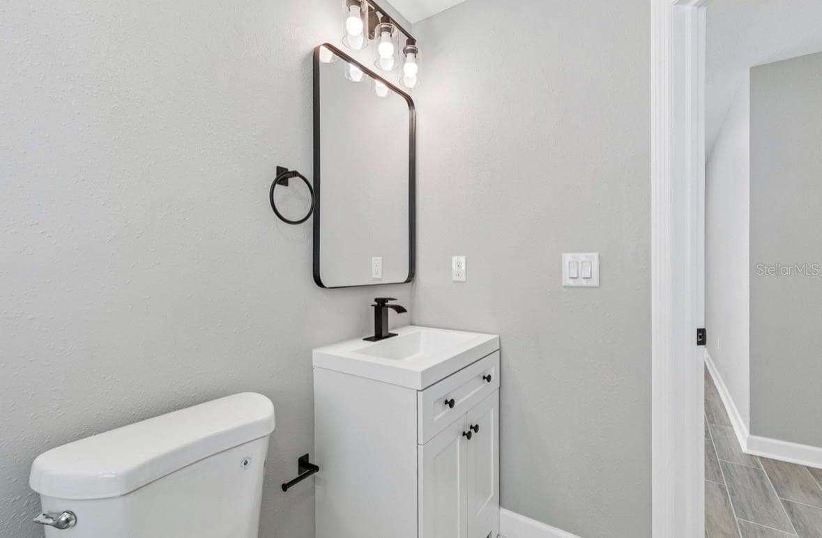 14906 BAYSHORE DRIVE — photo 23 of 54