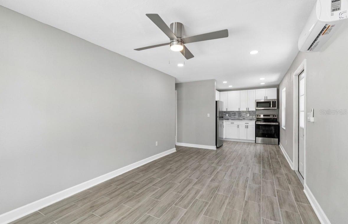 14906 BAYSHORE DRIVE — photo 31 of 54