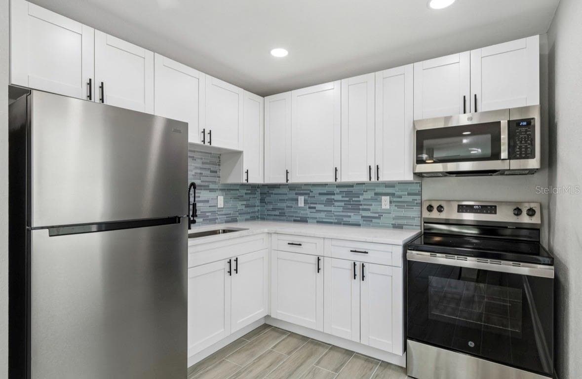 14906 BAYSHORE DRIVE — photo 26 of 54