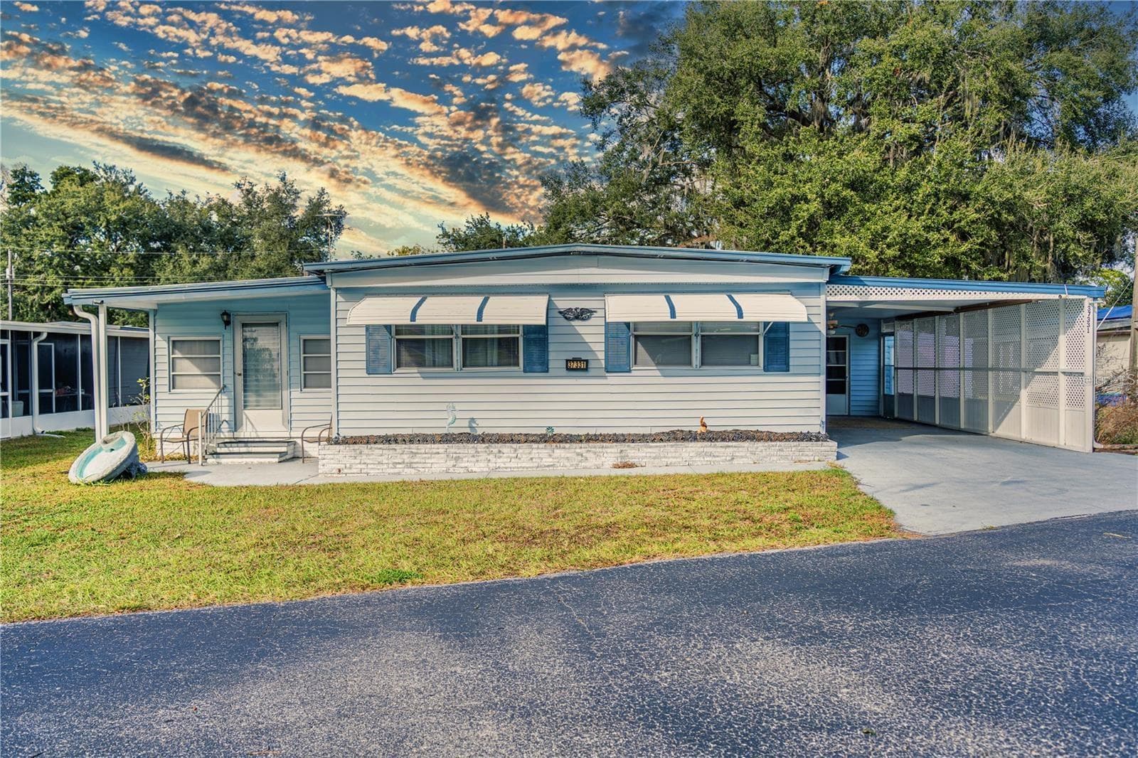 37331 HAMMOND DRIVE — photo 3 of 17