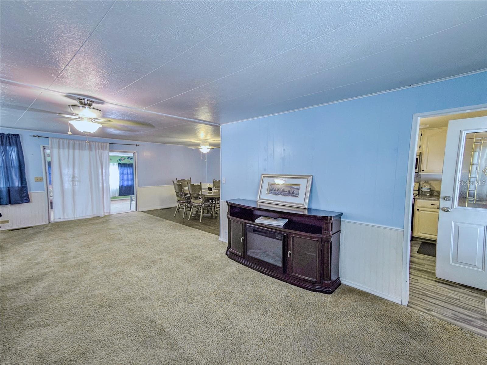 37331 HAMMOND DRIVE — photo 5 of 17