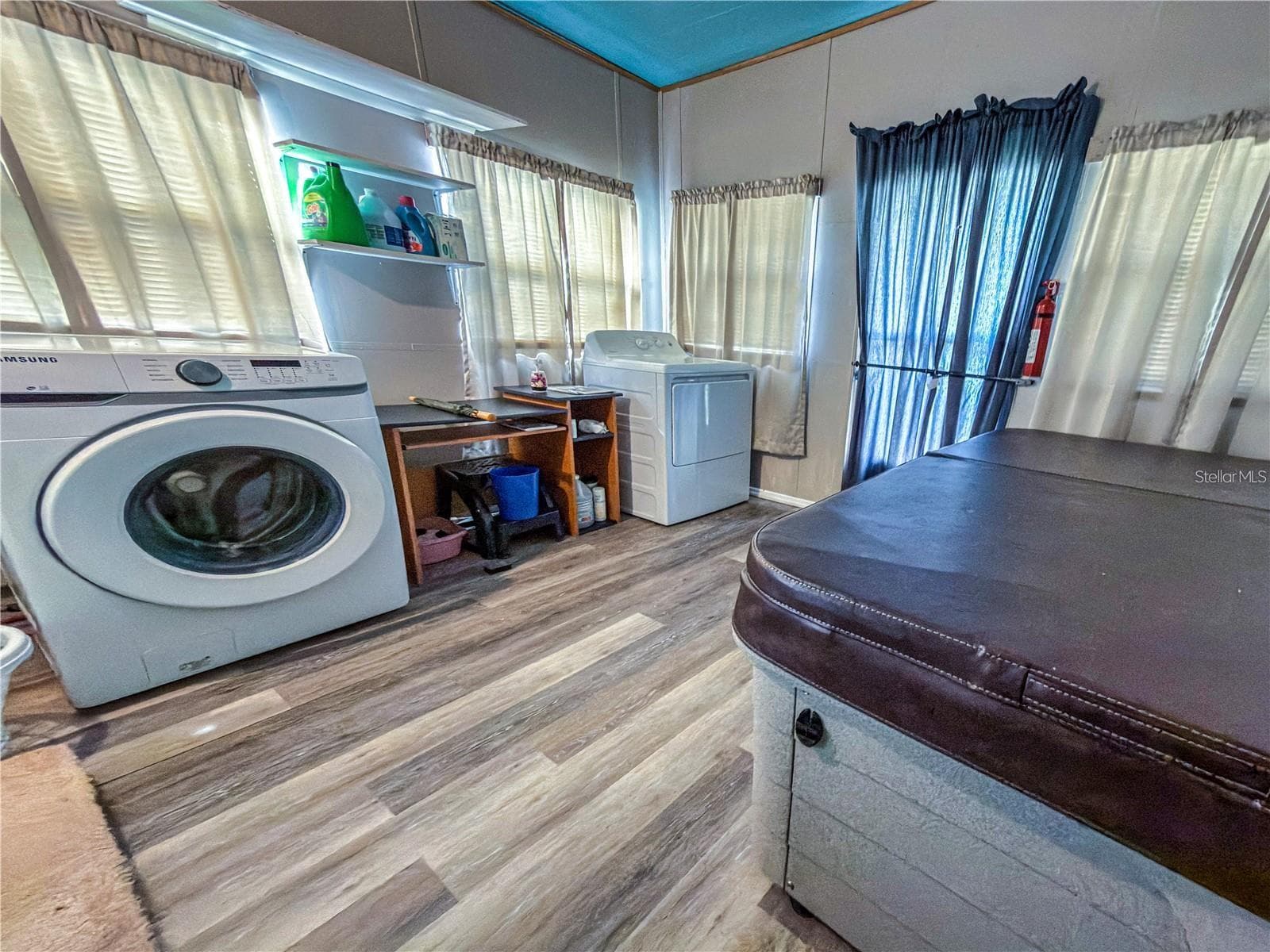 37331 HAMMOND DRIVE — photo 15 of 17