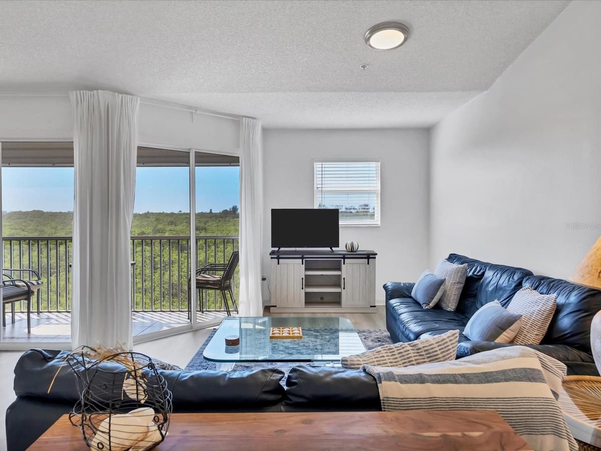 3607 BAY DRIVE — photo 5 of 30