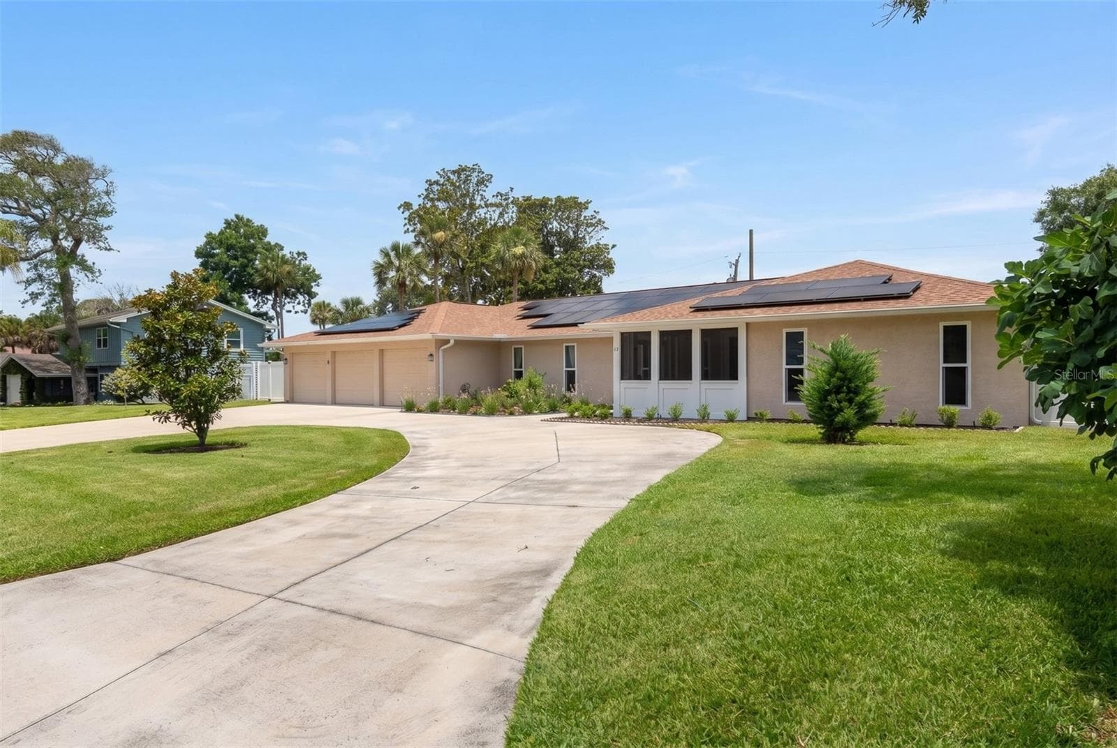 33 SANDCASTLE DRIVE — photo 80 of 89
