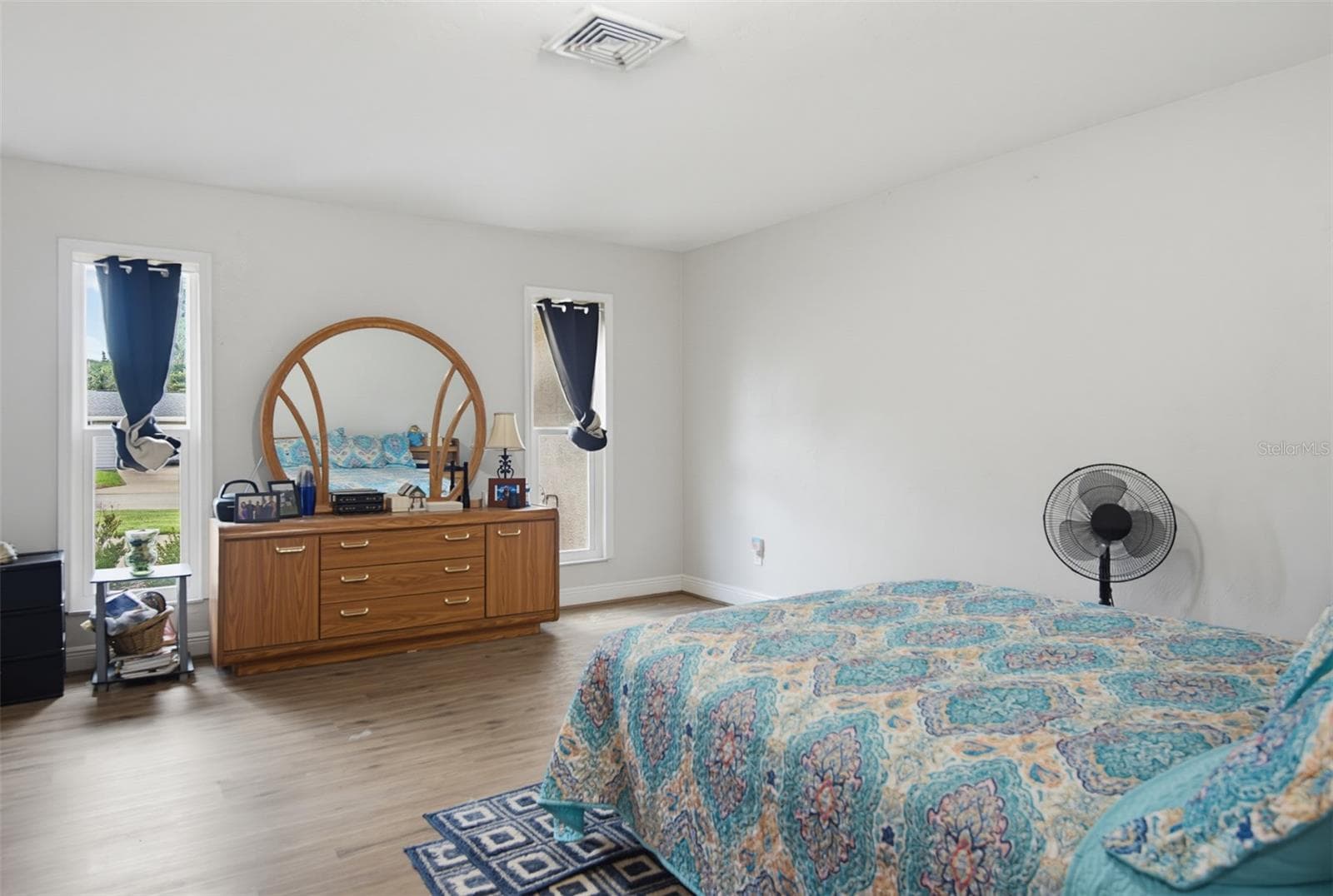 33 SANDCASTLE DRIVE — photo 43 of 89