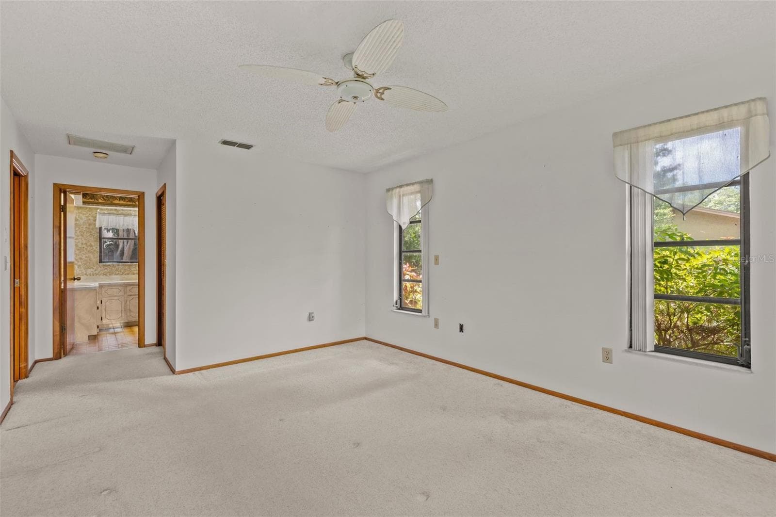 505 VILLAGE OAK DRIVE — photo 27 of 49