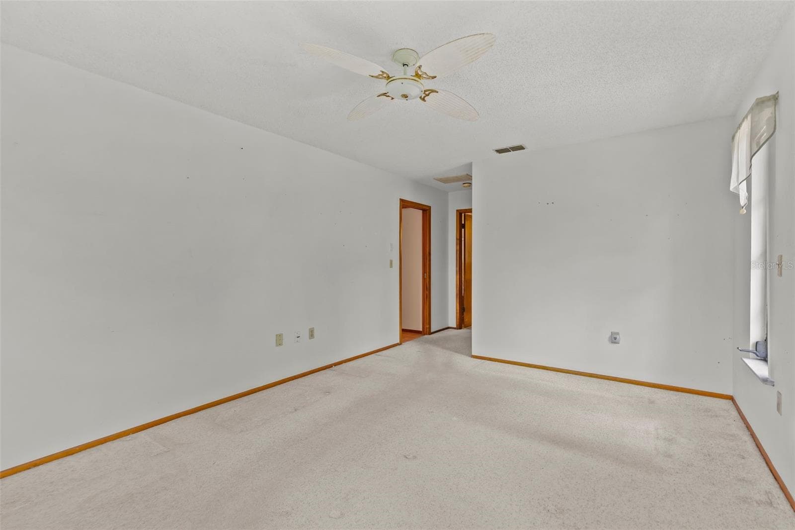 505 VILLAGE OAK DRIVE — photo 28 of 49