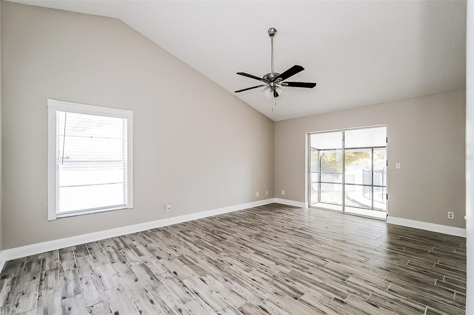 1019 RIDGEFIELD DRIVE — photo 8 of 16