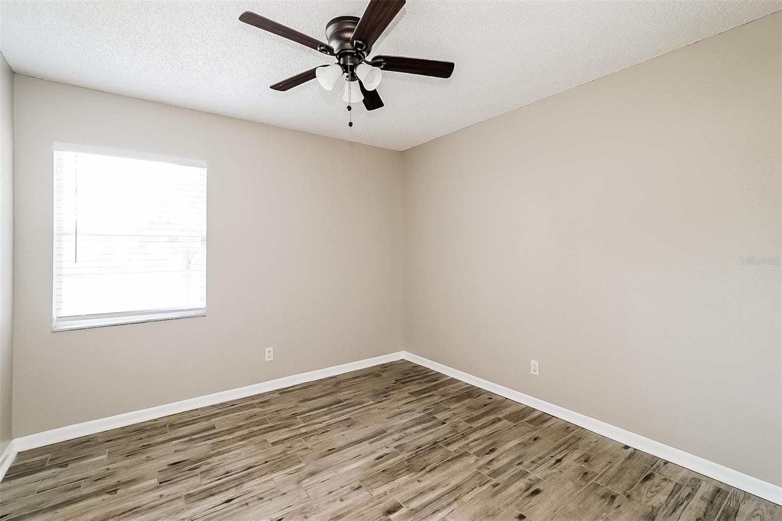 1019 RIDGEFIELD DRIVE — photo 11 of 16