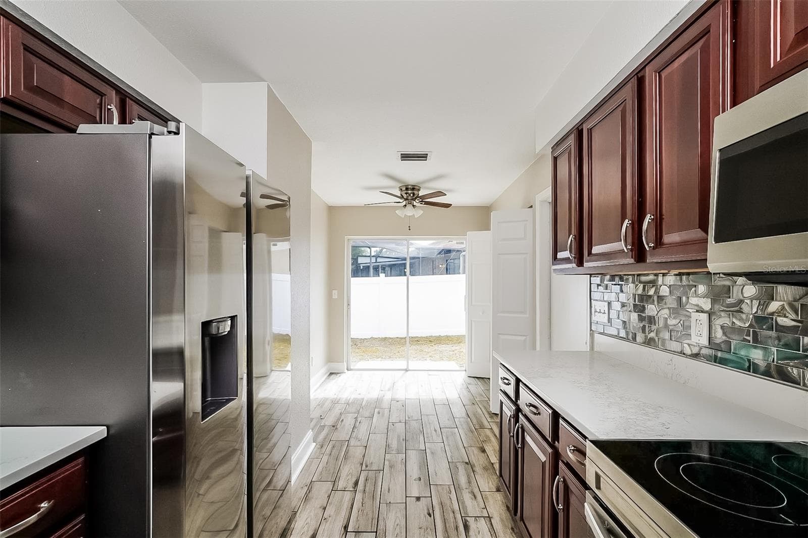 1019 RIDGEFIELD DRIVE — photo 5 of 16