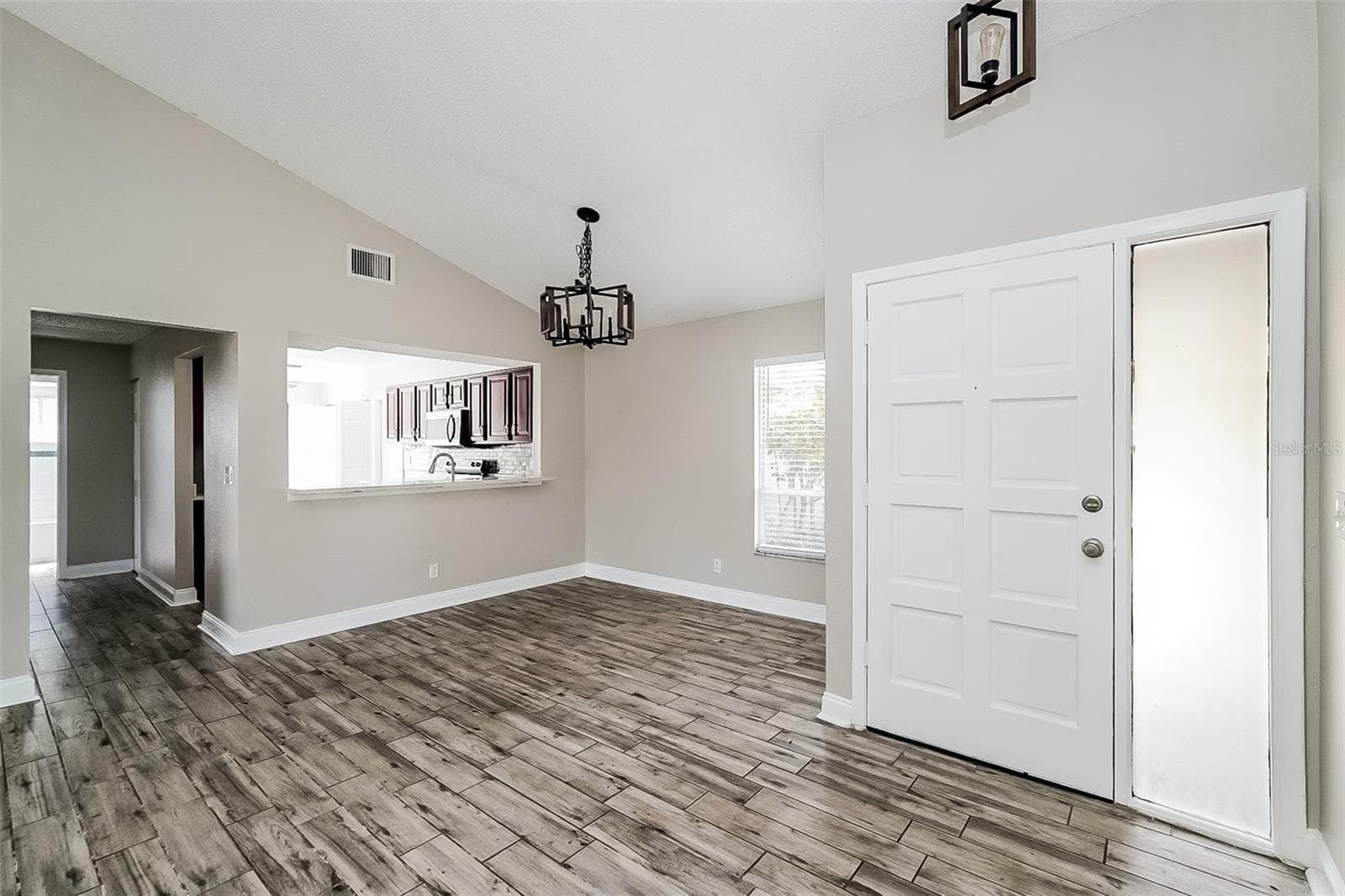 1019 RIDGEFIELD DRIVE — photo 4 of 16