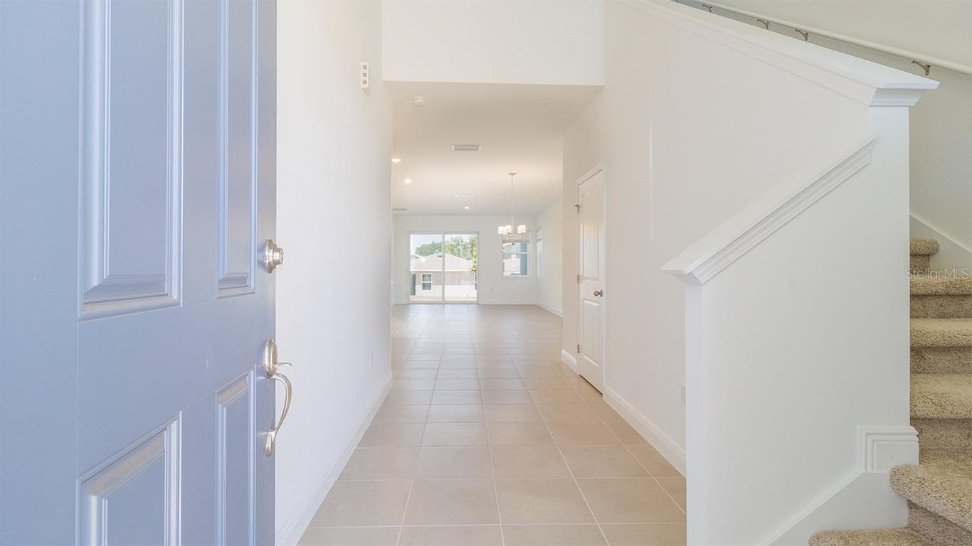 2144 SUNSHINE PEAK DRIVE — photo 3 of 23