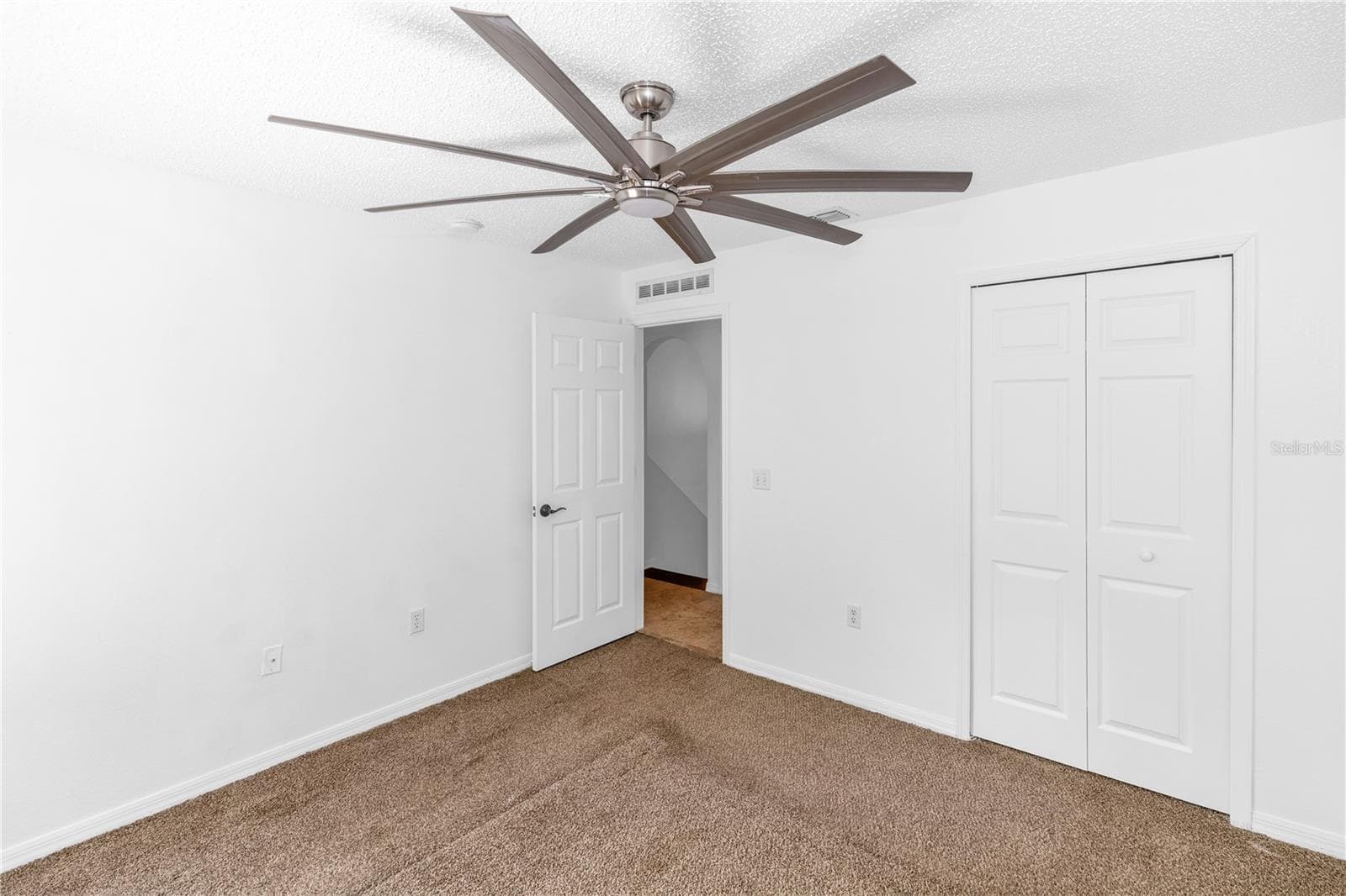 145 HARTWOOD STREET — photo 22 of 41