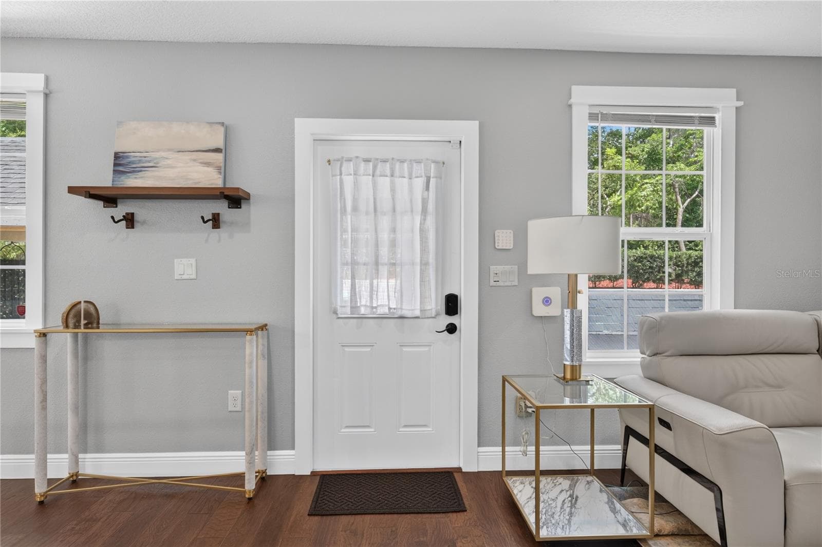 102 CLAYTON STREET — photo 6 of 50