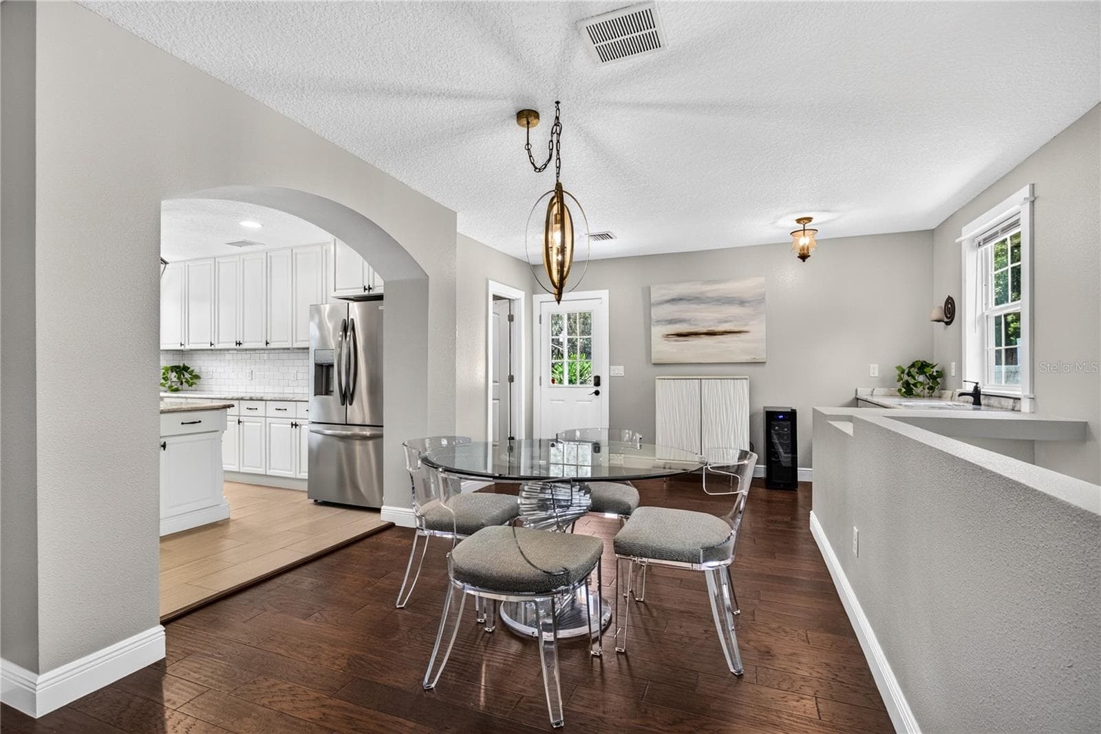 102 CLAYTON STREET — photo 10 of 50