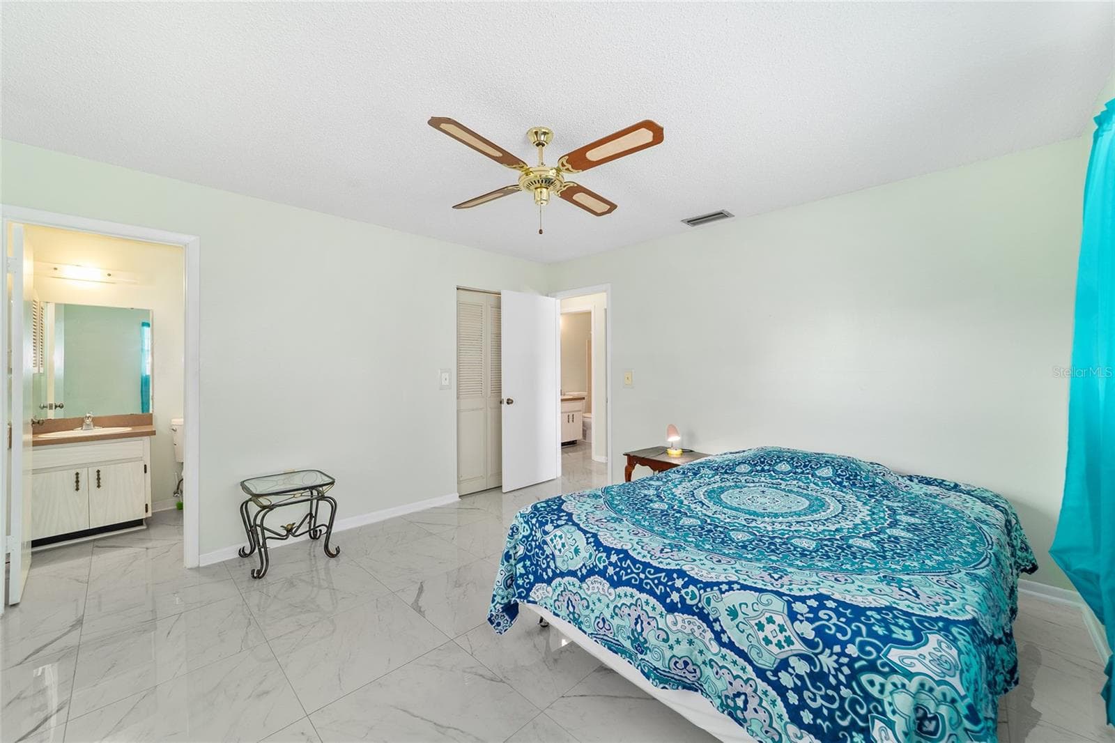 15083 43RD TERRACE ROAD — photo 5 of 33