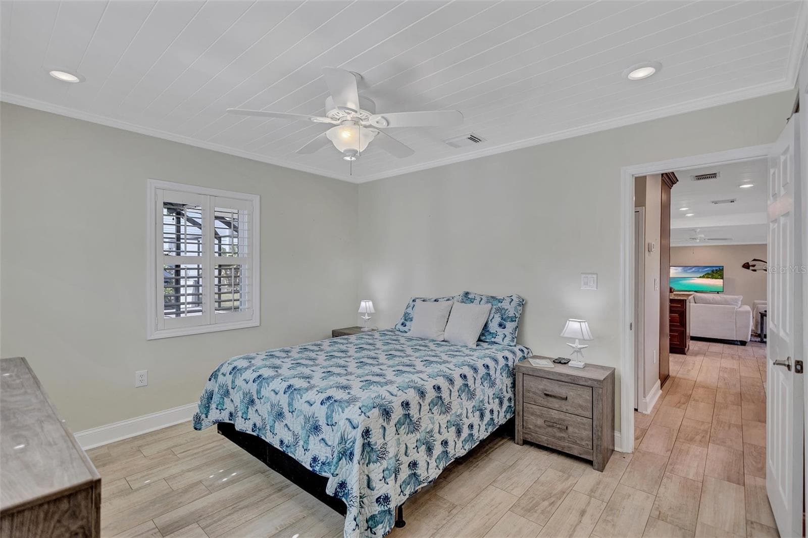 302 MAYO STREET — photo 24 of 44