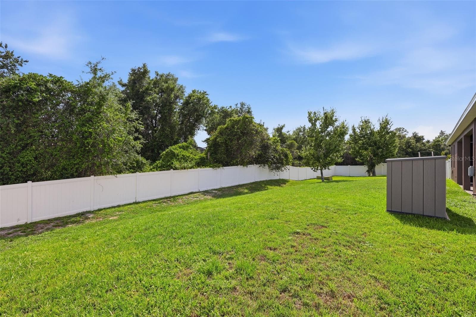1346 LAKE BATON DRIVE — photo 29 of 33